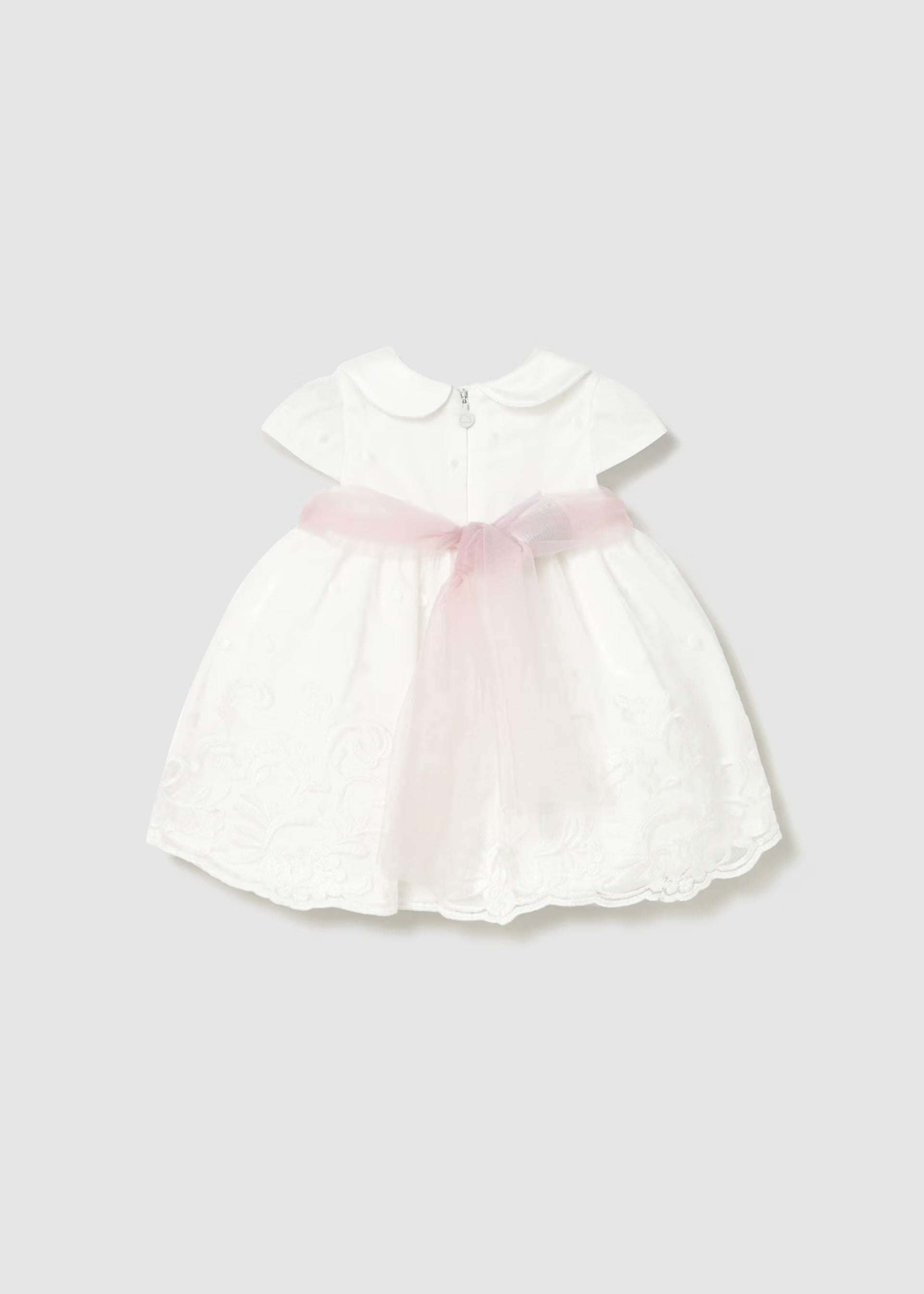 Vestido con fajín ceremonia